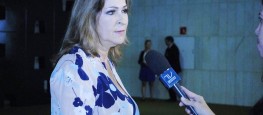 Dâmina concede entrevista à TV Câmara (Foto: Divulgação)