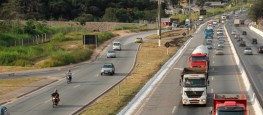 Para acompanhar a situação do veículo, a situação da CNH, entre outros serviços, basta acessar www.detran.mg.gov.br