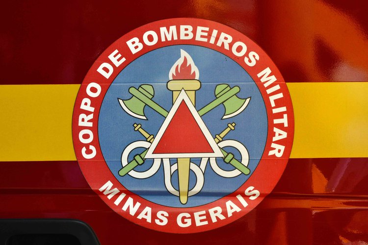 corpo-de-bombeiros-e-a-instituicao-mais-confiavel-segundo-os-brasileiros.JPG.750x541_q85_upscale